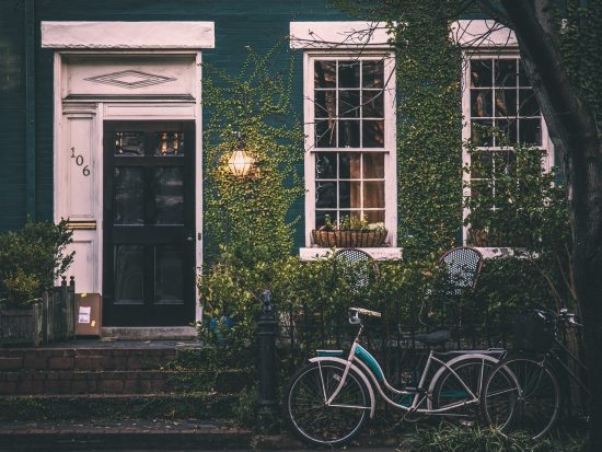 Huisje, boompje, beestje: hoe start ik het gewone burgerleven?